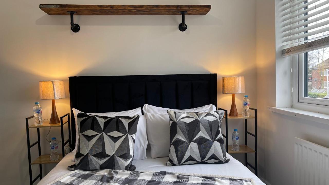 Fully Serviced Three Bed House In Durham Ngoại thất bức ảnh